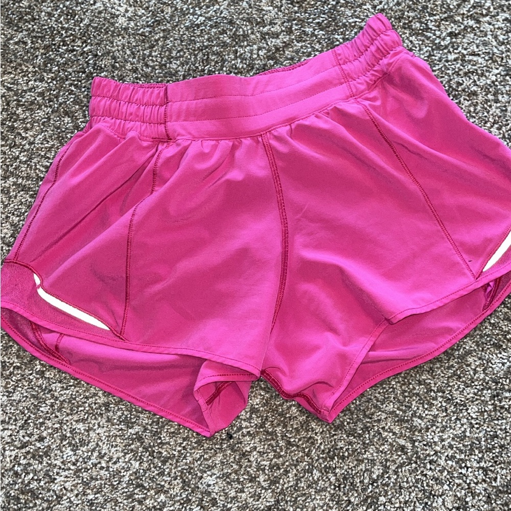 sonic pink lululemon hotty hots